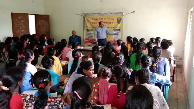 स्टूडेंट क्रेडिट कार्ड के बारे में जानकारी दिया गया