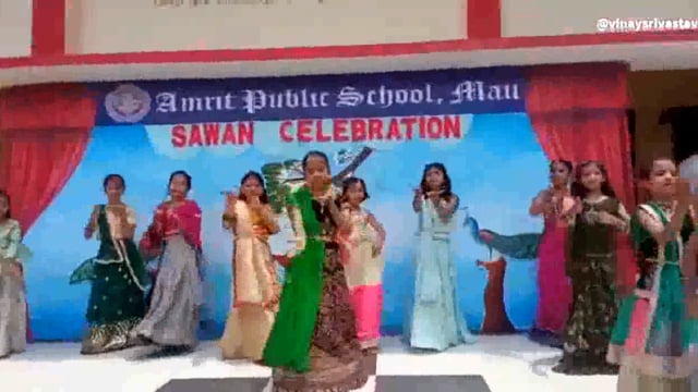 अमृत पब्लिक स्कूल में मनाया गया सावन उत्सव