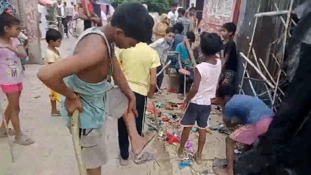 सिधौली कस्बे में धूमधाम से मनाई गई नाग पंचमी बच्चों ने पीटी गुड़िया