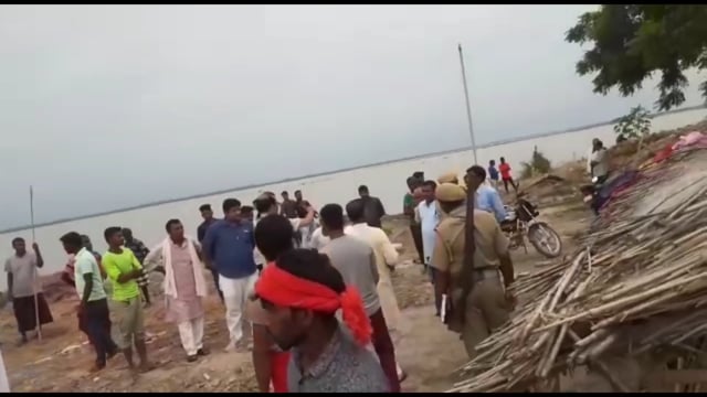 एडीएम ने बाढ़ प्रभावित क्षेत्रों का किया निरीक्षण,सुनीं लोगों की समस्याएं