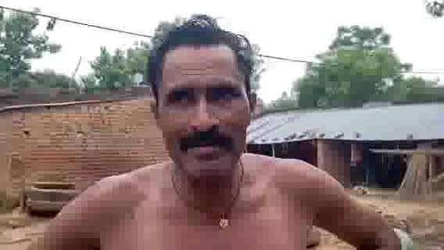 वजीरगंज :जल निकासी की उचित व्यवस्था न होने से सड़क पर हुआ जलभराव आने जाने में लोगों को हो रही समस्या