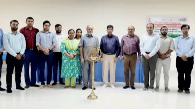 चुनार मिर्ज़ापुर: महर्षि चरक जयंती पर एपेक्स आयुर्वेद कॉलेज में व्याख्यान संगोष्ठी का आयोजन