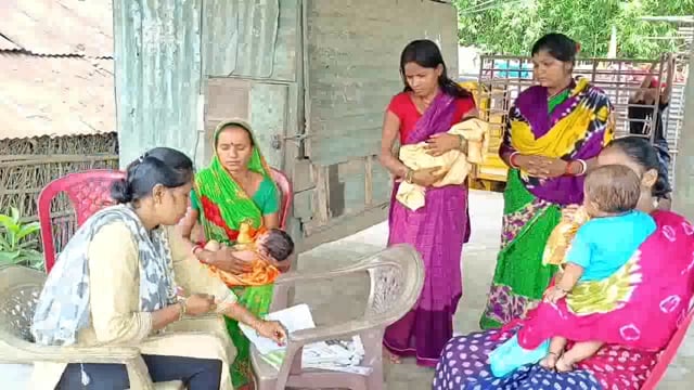 रामपुर हवा महल में नियमित टीकाकरण शिविर का हुआ आयोजन, 0 से 5 वर्ष तक के 7 बच्चे को लगाया गया टीका