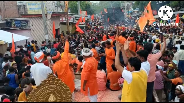 प्रतापगढ़ जिले के बाघराय थाना क्षेत्र के बिहार बाजार में जलाभिषेक कार्यक्रम हुआ संपन्न