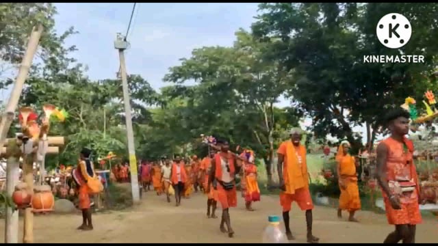 हर हर महादेव से गूंजा कांवरिया पथ ,रात दिन कांवरिया चलने को तैयार