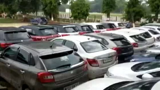 रायबरेली- चोरी की 31 लग्जरी गाड़ियों के साथ 6 शातिर चोर गिरफ्तार, भेजा जेल। 