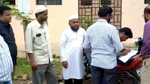 शेतकऱ्यांना सरसकट नुकसान भरपाई द्यावी,मूव्हमेंट फॉर पीस अँड जस्टीस संघटनेची मुख्यमंत्र्यांकडे मागणी