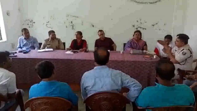 अनुमंडल कार्यालय सिमरी बख्तियारपुर में मोहर्रम एवं स्वतंत्रता दिवस को लेकर बैठक 