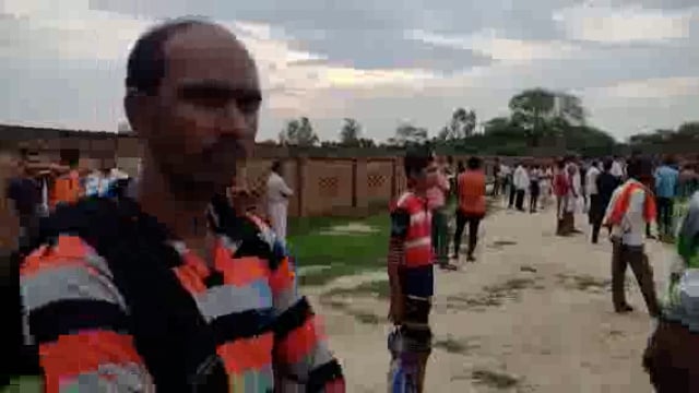 लालगंज थाना क्षेत्र के मधुकर पुर गांव में आकाशीय बिजली गिरने से एक की मौत दूसरे की हालत गंभीर।