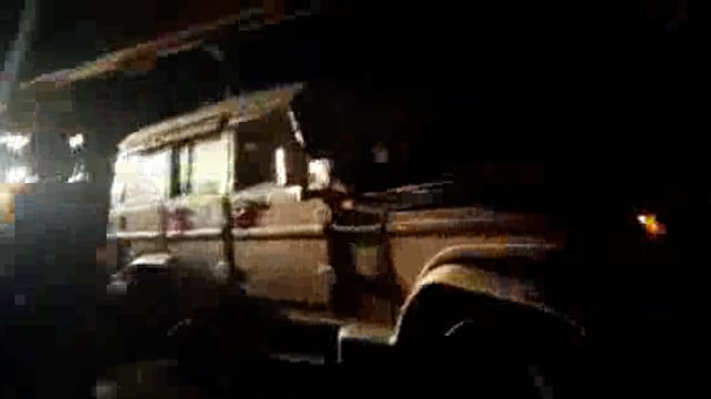 लालगंज थाना क्षेत्र के सराय बढ़िया खेड़ा गांव के पास तेज रफ्तार अनियंत्रित बोलेरो वाहन सड़क किनारे पलटी सभी बाल बाल बचे।