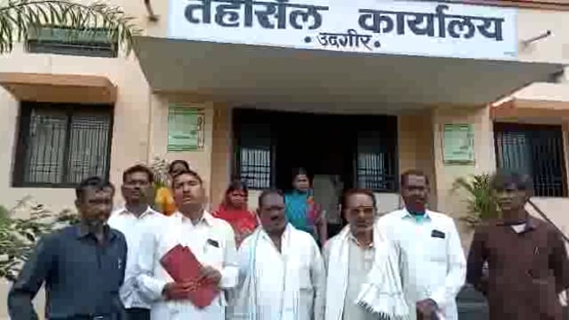 दुय्यम निबंधक कार्यालयात मनमानी कारभार 3 सप्टेंबर रोजी आत्मदहन करणार बहुजन विकास अभियान प्रमुख संजयकुमार कांबळे