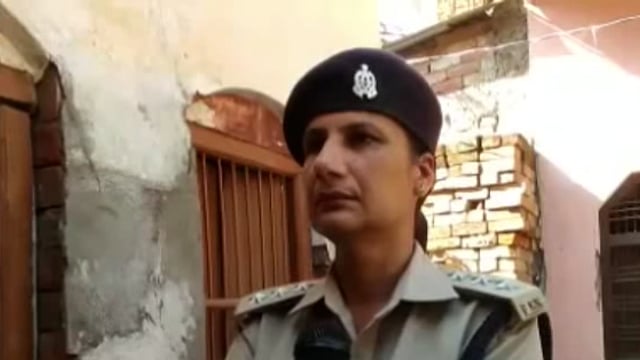 रायबरेली शहर में खून से लथपथ युवक का शव बरामद co सिटी वंदना सिंह मामले की जांच में जुटी।