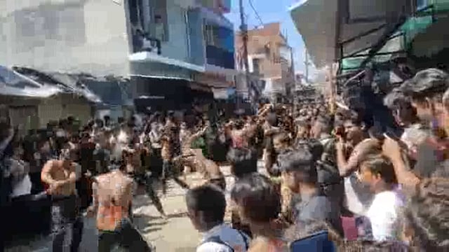 लखीमपुर खीरी (यूपी) मोहम्मदी नगर में बड़ी अक़ीक़द के साथ निकाला गया मोहर्रम के दसवीं का जुलूस