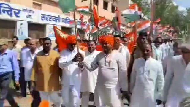 कोंच,आजादी के अमृत महोत्सव के अवसर पर भाजयुमो की अगुवाई में भव्य तिरंगा यात्रा निकाली गई