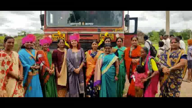 बोराट मळ्यामध्ये प्रथमच विद्यार्थ्यांसाठी एसटी सेवा सुरू झाल्याने विद्यार्थी व नागरिकांमध्ये समाधान

