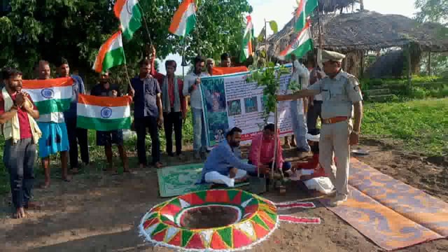 बिरोना में जिला पंचायत सदस्य द्वारा किया गया हरिशंकरी वृक्षारोपण 
