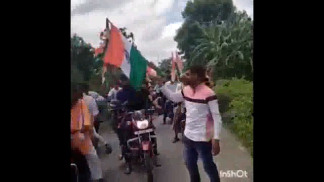 वजीरगंज :के जन सेवा केंद्र डल्लापुर बीजेपी के कार्यकर्ताओं ने निकाली तिरंगा रैली