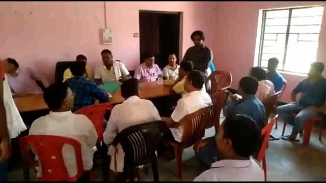 मोरसंडा पंचायत में विशेष ग्राम सभा का आयोजन किया गया, ग्राम सभा की अध्यक्षता मुखिया राजू नायक ने की