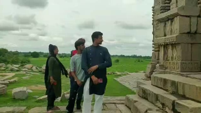 इंडियल आइडल फेम फरमानी नाज़ पहुँची महोबा,कजली मेले में देंगी प्रस्तुति