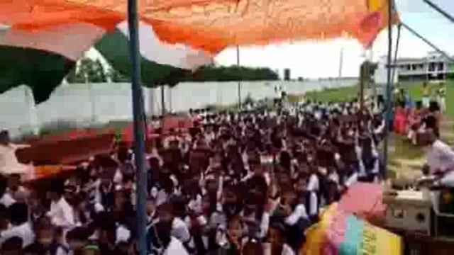 वजीरगंज :शीतला देवी मेमोरियल स्कूल में स्वतंत्रता दिवस पर आयोजित हुआ विभिन्न सांस्कृतिक कार्यक्रम