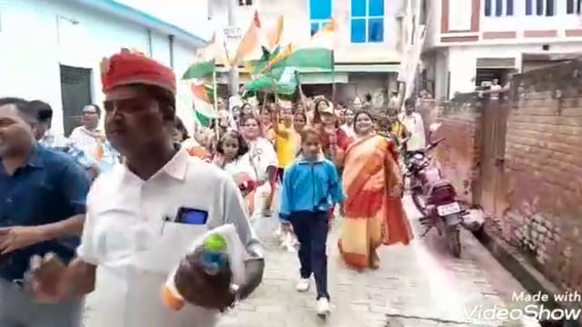 औरैया शहर में मातृशक्ति  को लेकर विभिन्न मार्गों से निकाली गयी नारी जागरूकता रैली व तिरंगा यात्रा