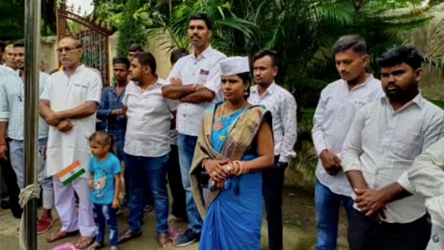 पंचायत भवन बनिया में मुखिया सीता देवी ने फहराया तिरंगा  