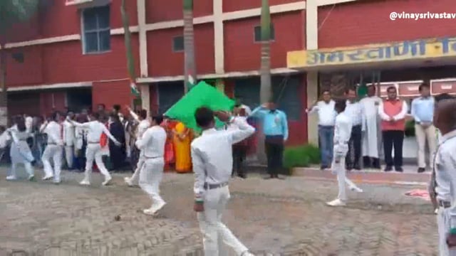 दिव्यांग बच्चों ने सांस्कृतिक कार्यक्रमों की एक प्रस्तुति