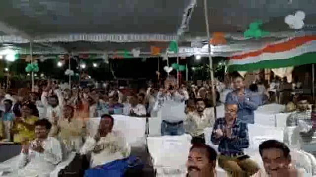 एटा। जनपद में 7 दिन तक चली वृहद तिरंगा यात्रा का हुआ समापन, मौजूद रहे डीआईजी अलीगढ़ रेंज, सांसद व अन्य प्रशासनिक अधिकारी