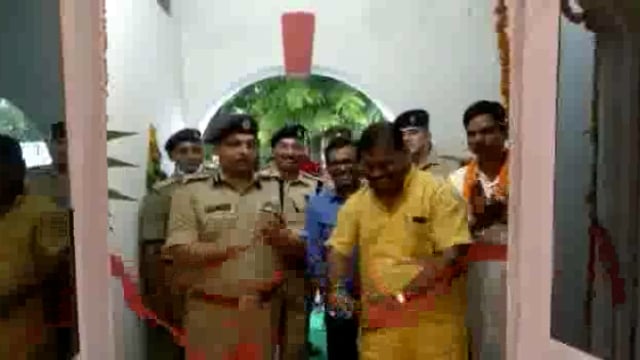 एटा। जनपद में 7 दिन तक चली वृहद तिरंगा यात्रा का हुआ समापन, मौजूद रहे डीआईजी अलीगढ़ रेंज, सांसद व अन्य प्रशासनिक अधिकारी