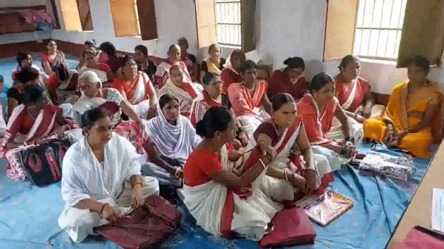 प्रखंड संसाधन केंद्र सिरदला में दिव्यांग बच्चों की सर्वे हेतु आंगनवाड़ी सेविकाओ को दिया गया प्रशिक्षण