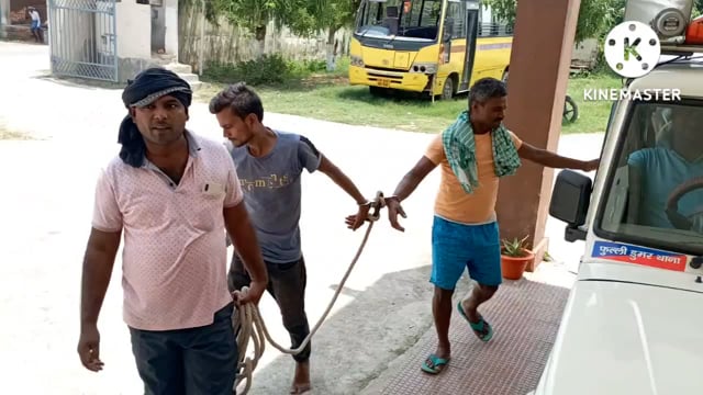 फुल्लीडुमर थाने की पुलिस अलग अलग कांड में दो अभियुक्त को गिरफ्तार कर भेजा जेल