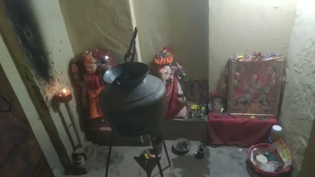 वजीरगंज के बाल्हाराई के स्थित हनुमान मंदिर कृष्ण जन्मोत्स्व की तैयारी पूरी, रात १२ बजे तक होंगे विविध आयोजन
