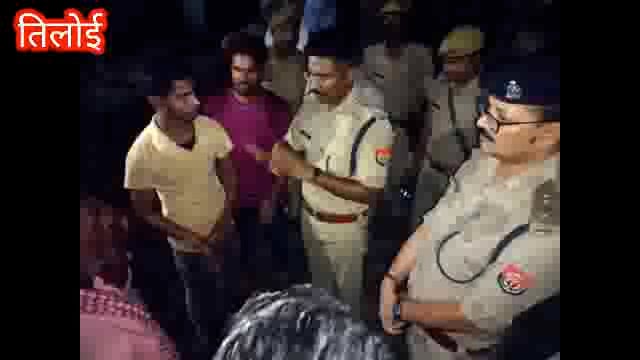 अमेठी

जमीनी विवाद में व्यक्ति की हत्या से सनसनी

हत्या के बाद आक्रोशित ग्रामीणों का बवाल

ग्रामीणों फूंकी बाइक, तोड़े घ