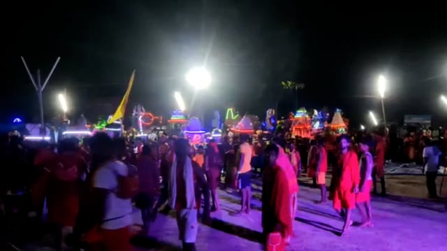 मुंगेर के छर्रापट्टी से 162 फीट कांवर शुक्रवार कि  देर रात्रि पहुंचा मानसी, रविवार को बाबा मटेश्वर में करेंगे जलाभिषेक