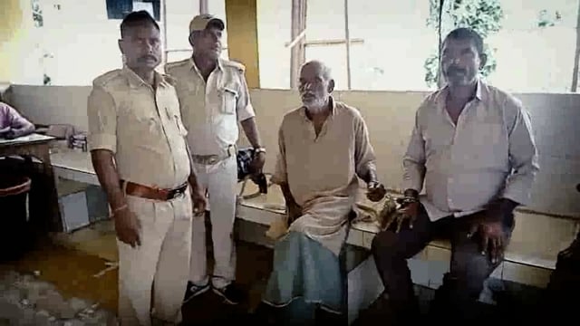 परनाथपुर डीलर हत्याकांड में नामजद दो अभियुक्तों को अमरपुर पुलिस के द्वारा किया गया गिरफ्तार भेजा बांका न्यायिक हिरासत मे