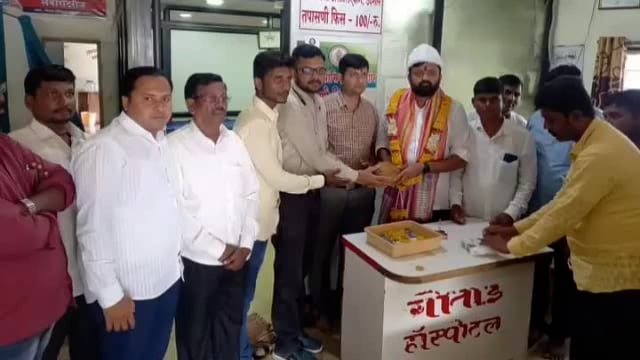 राष्ट्रवादी युवक काँग्रेस पक्षाच्या मराठवाडा कार्याध्यक्षपदी निवड झाल्याबद्दल चंदन पाटील नागराळकर यांचा सत्कार