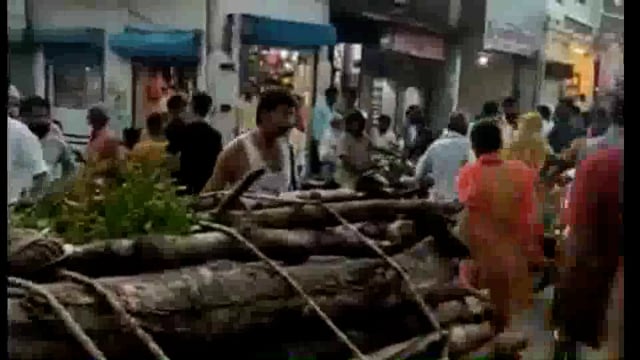 जूता चप्पल व्यवसायी को मारी गोली,

पुलिस जाँच जारी