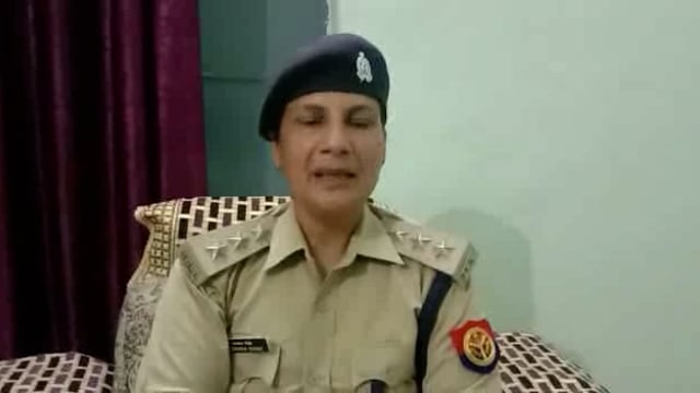 मिल एरिया थाना क्षेत्र में संदिग्ध हालत में युवक ने की खुदकुशी पुलिस ने 3 लोगों के खिलाफ मुकदमा किया दर्ज।