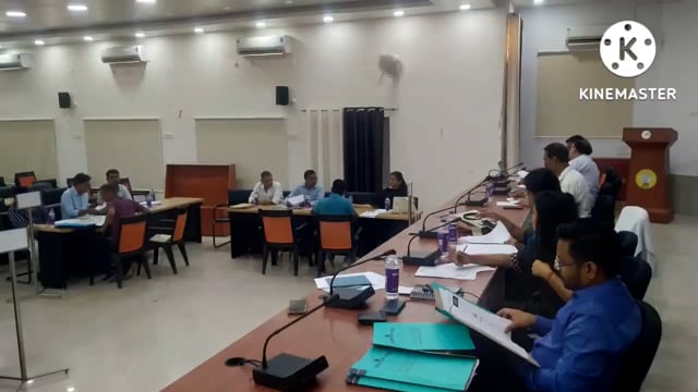 राजस्व कर्मचारी पद पर नियुक्त 75 अभ्यर्थियों के शैक्षणिक प्रमाण पत्र का समाहरणालय सभागार में हुआ सत्यापन