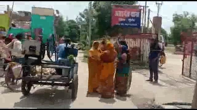 असरगंज के विक्रमपुर में बच्चे बच्चे के विवाद में मारपीट की घटना घटी,वही थाने  दोनों पक्षों को बुला कर मामला शांत करवाया