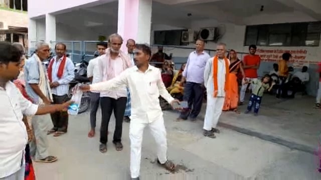 सिद्धार्थनगर जिले के मेडिकल कालेज में बवाल 