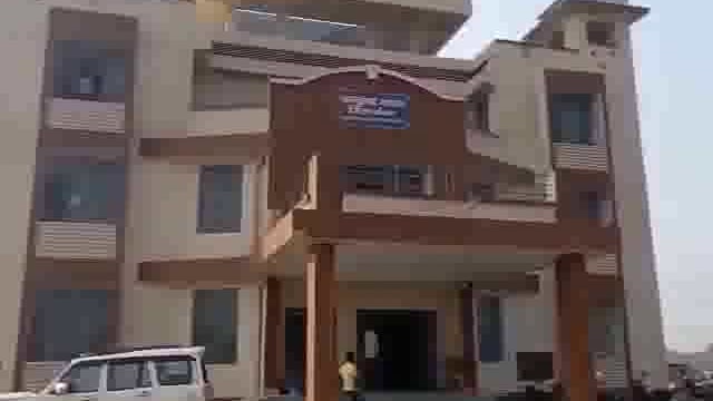 वाहन जांच के दौरान धनकुंड थाना के सामने पुलिस ने चार शराबी को किया गिरफ्तार