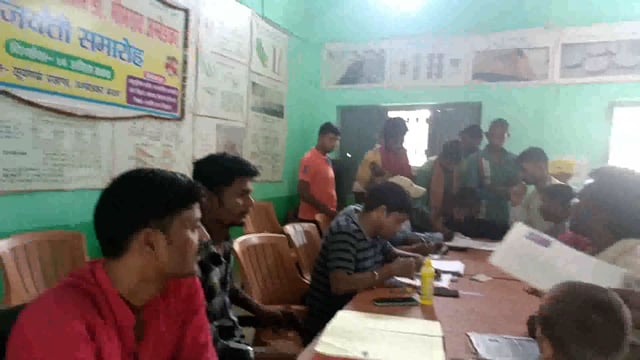 सूर्यगढ़ा अंबेडकर भवन में दिव्यांग जनों का यूडी आईडी कार्ड बनाने संबंधित लगाया गया शिविर