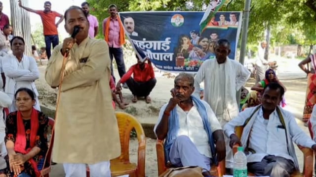 खीरों क्षेत्र में कार्यकर्ताओं के द्वारा लगातार महंगाई को लेकर हल्ला बोल।