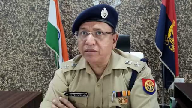 तुलसीपुर क्षेत्र अन्तर्गत पावर कार्पोरेशन टीम द्वारा बिजली की चेकिंग के दौरान करन्ट लगने से पुलिस आरक्षी की हुयी मौत 