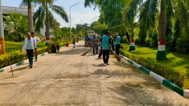 सलोन- माननीय राज्यपाल उत्तर प्रदेश आनंदी बेन पटेल का एनिमल ब्रीडिंग सेंटर में एक दिवसीय दौरा, किसानों व महिलाओं से करेगी