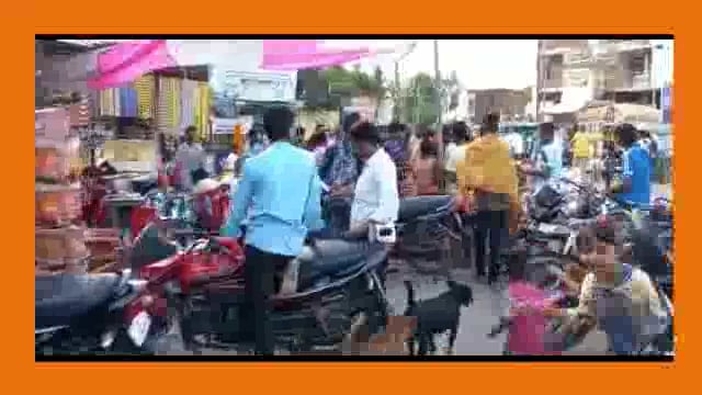 
बहराइच यूपी नानपारा जन्माष्टमी के उपलक्ष्य में छठी के अवसर पे भारत पेट्रोल टंकी, मोहल्ला हसनगंज में विशाल भंडारे का आयो