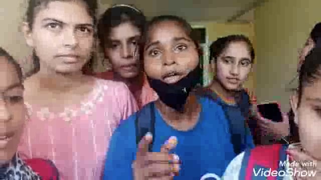 गुलाब सिंह महाविद्यालय बीएससी द्वितीय व तृतीय वर्ष के छात्र-छात्राओं के नंबर कम आने पर काटा हंगामा