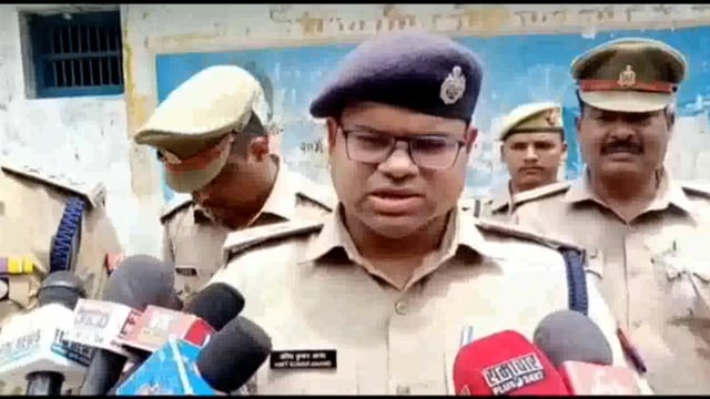 क्राइम को रोकने के लिए जिले के सभी थाना अध्यक्ष व पुलिसकर्मी दे अपना 100% इटवा में पुलिस अधीक्षक अमित कुमार आनंद ।