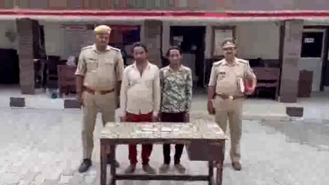 लखीमपुर खीरी (यूपी)मोहम्मदी पुलिस द्वारा 2 नफर अभियुक्तों के पास से नशीला पाउडर बरामद दोनों को भेजा गया जेल